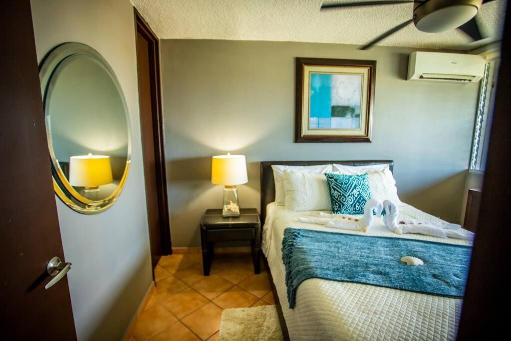Enchanted Jewel 39 Beachfront Pool Luquillo Dış mekan fotoğraf